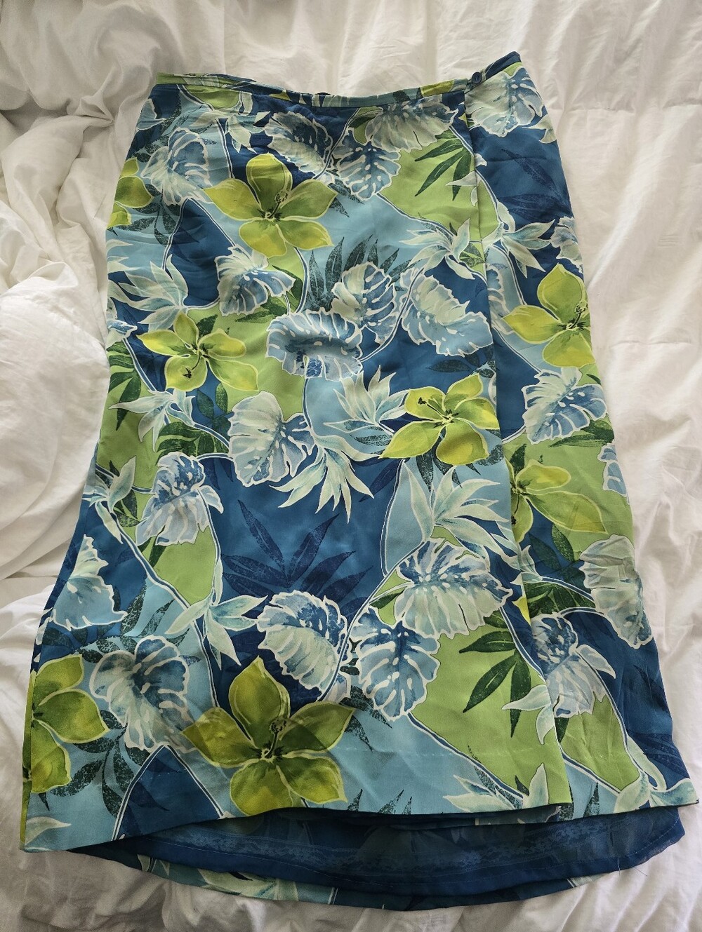 Y2K Women’s Blue & Green Floral Skirt 100% Silk Nygard Collection
